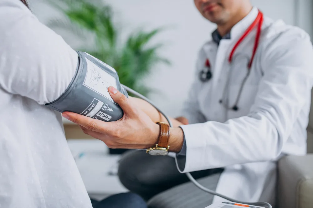 valoracion-preoperatoria-medico-internista-medicina-critica-ensenada-bc.webp